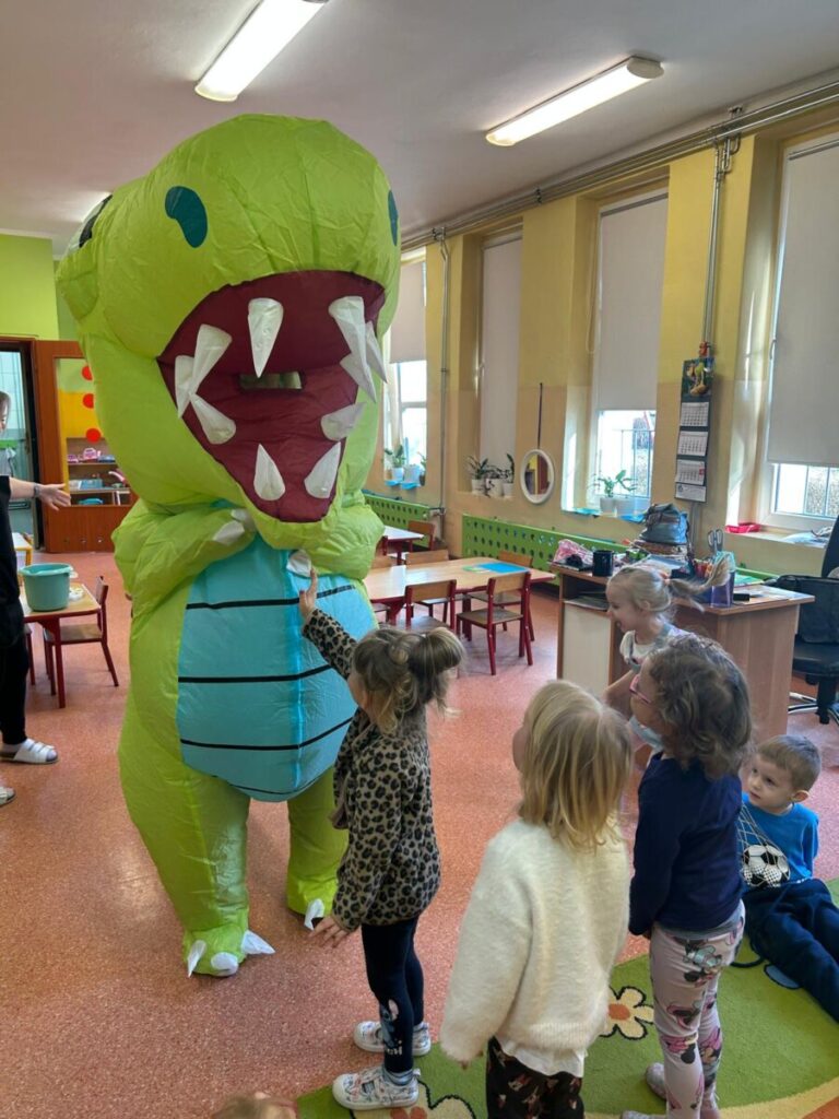 dino4