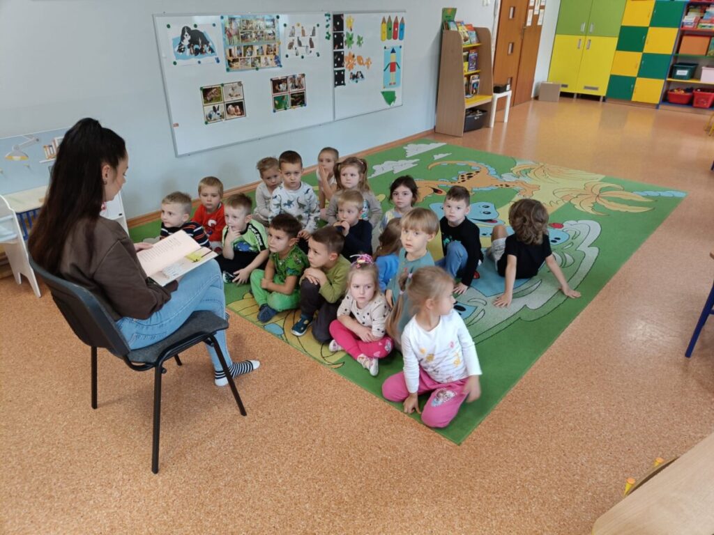 Październik- czytający rodzice 3